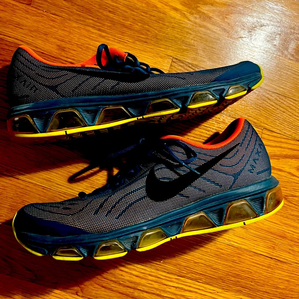 Nike Air Max Tailwind 6 Size 12.5